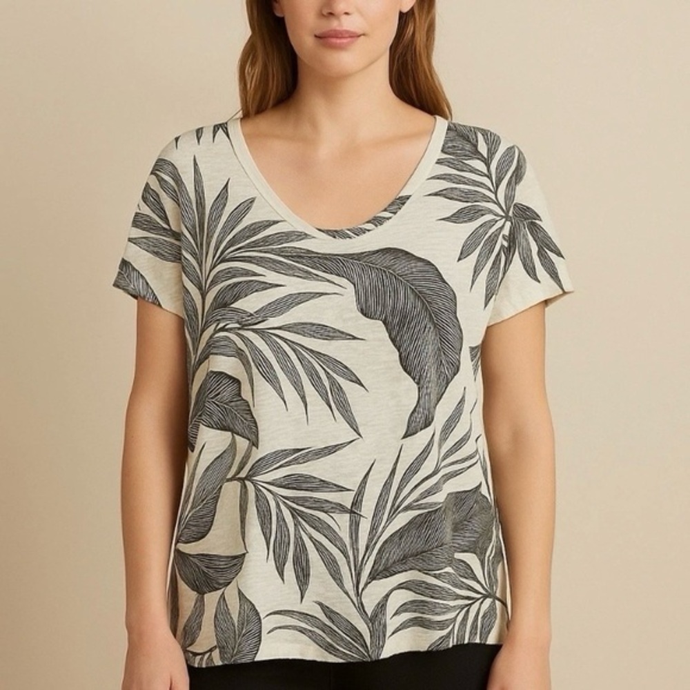 TAHARI Linen Popover Top Monochrome Tropical Leaf Print 1X